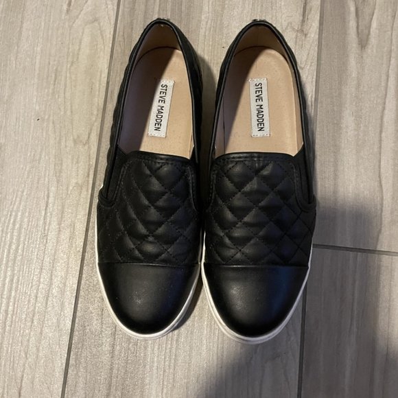 Steve Madden Shoes Steve Madden Zaander Black Quilted Slip On